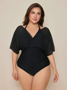 Maiô feminino com mangas transparentes caídas